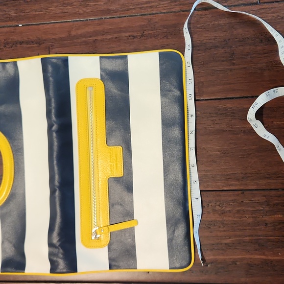 Kate Spade clutch - Picture 6 of 6